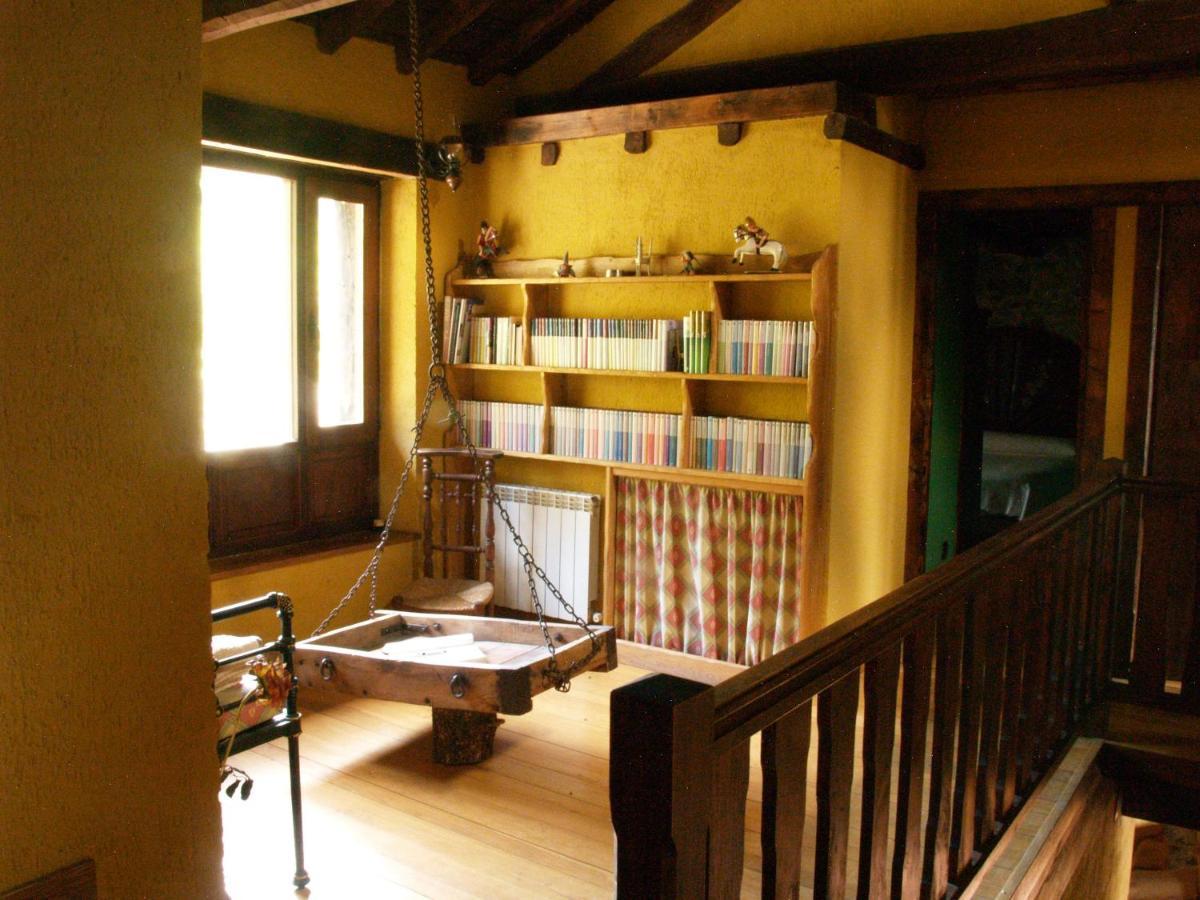 Casa Rural La Catedral De La Montana Pensionat Lois Exteriör bild